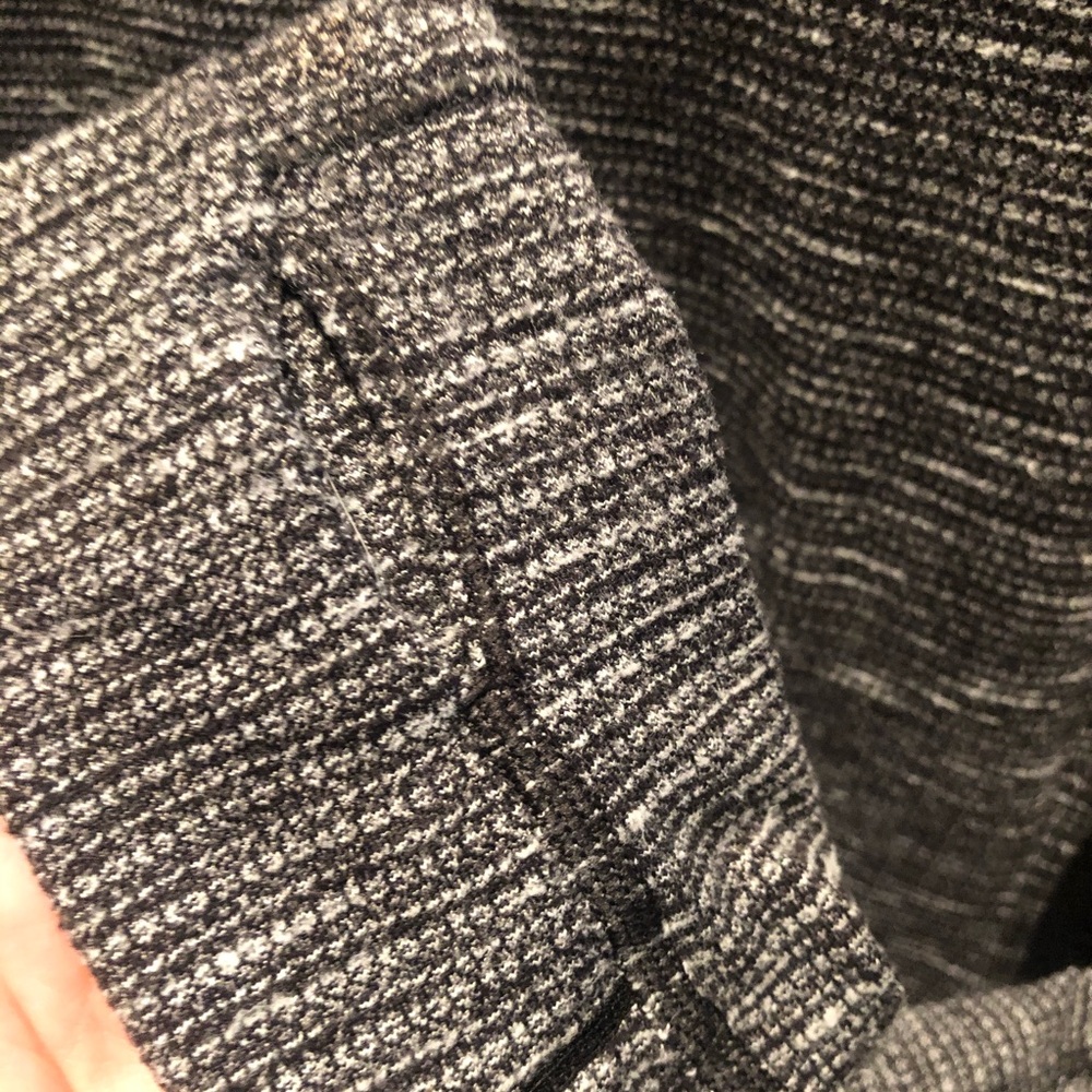Lululemon Cold Weather Running Long Sleeve - Picture 6 of 8